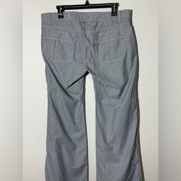 GAP Limited Edition Gray Striped Wide Leg Pants Size 10 - Picture 3 of 6